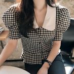 【超夯】正韓CHIC夏季法式氣質娃娃領黑白撞色單排扣短款泡泡袖格子襯衫女