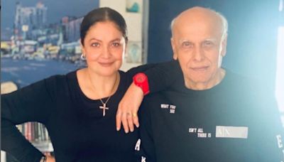 Pooja Bhatt Reveals Dad Mahesh Bhatt’s Message Made Her Give Up Alcohol Addiction: ‘All This Wouldn’t…’ - News18