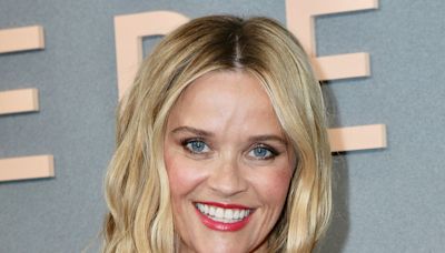 Reese Witherspoon Debuts New Bangs After Jim Toth Divorce