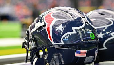 Texans unveil new H logo on alternate helmets