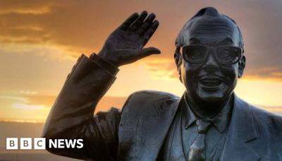 Eric Morecambe statue still bringing sunshine after 25 years