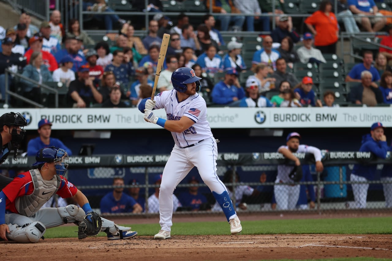 Syracuse Mets split doubleheader at St. Paul