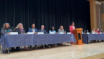 District 6 candidates promote their platforms before early voting begins