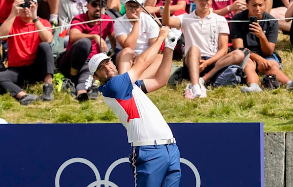 Scottie Scheffler's late charge wins golf Olympic gold for Team USA