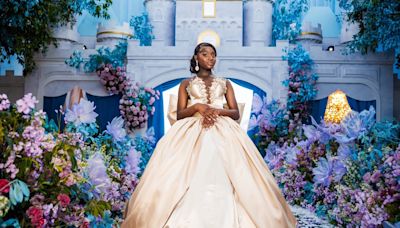 A mom transformed a Philadelphia parking lot into Cinderella's castle, giving her daughter the most extravagant prom celebration of the year