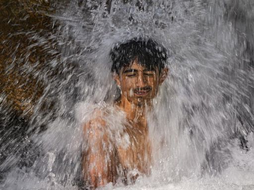 Srinagar records hottest July day in 25 years with temperatures topping 35 degrees Celsius