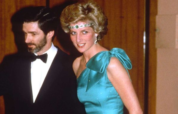 Princess Diana's Hairdresser Reveals Why She Once Wore a Necklace as a Headband — with 'Knicker Elastic!' (Exclusive)