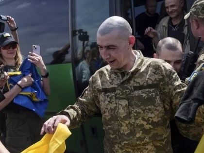 Rusia y Ucrania intercambian prisioneros de guerra tras varios meses