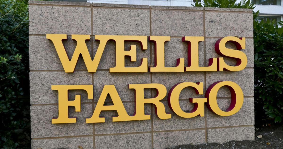 Wells Fargo discloses another round of anti-money laundering probes
