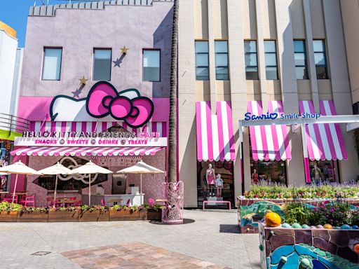 Hello Kitty and Friends Café to open at Universal City Walk, first in L.A.