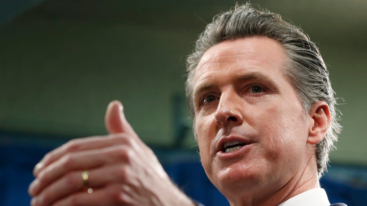 Gov. Gavin Newsom signs law banning all plastic shopping bags at grocery stores