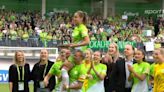 'Hat-trick' de Ewa Pajor en su despedida del Wolfsburgo con el Barça en el horizonte