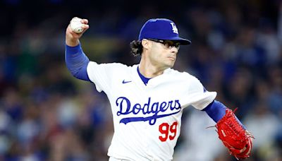 Joe Kelly placed on injured list to make roster room for Walker Buehler