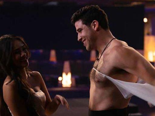 'The Bachelorette' fans slam ABC show's producers for body shaming Devin Strader