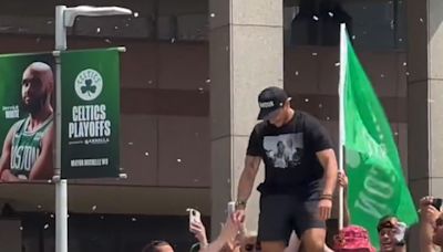 Joe Mazzulla jumping off a duck boat roof on a torn meniscus is most unhinged moment of Celtics’ parade
