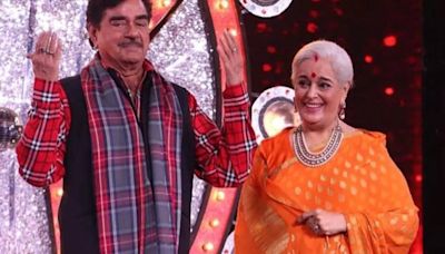 Golden Day: Shatrughan Sinha and Poonam Sinha's love story is a page out of Bollywood script - Times of India