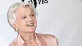 ‘Murder, She Wrote’ Star Angela Lansbury Dies at 96