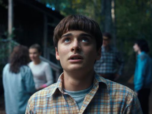 See The Time Stranger Things' Noah Schnapp Received A Shoutout From Tom Hanks And Steven...