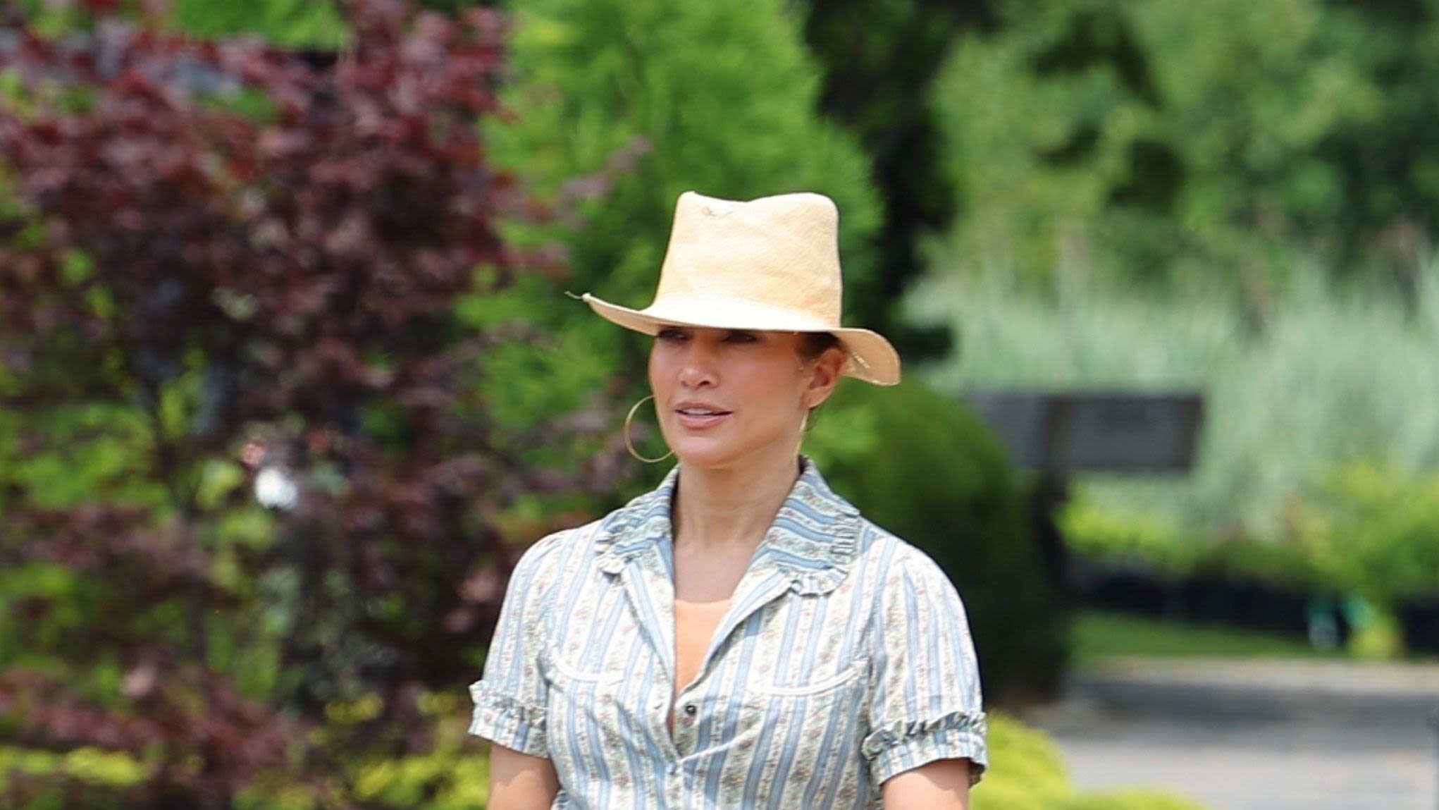 Jennifer Lopez Embraces The Provincial Life in a Frilly Floral Shirt