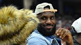 LeBron James Sends Message To Wife Savannah During Aces-Liberty