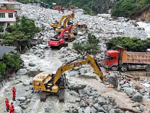 More than 150 killed amid torrential rains in China