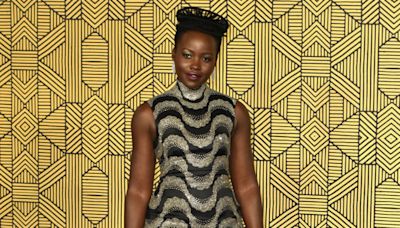 Lupita Nyong'o acudió a terapia por su fobia a los gatos, y acabó adoptando uno tras quedarse soltera