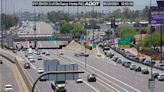 Mujer intenta saltar desde paso elevado sobre la Interestatal 17 y provoca cierre de autopista