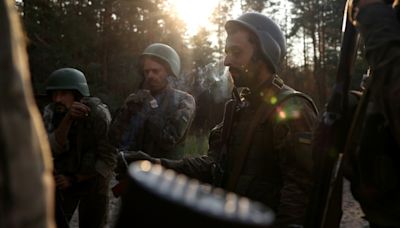 Ukraine grapples with motivating new millitary recruits