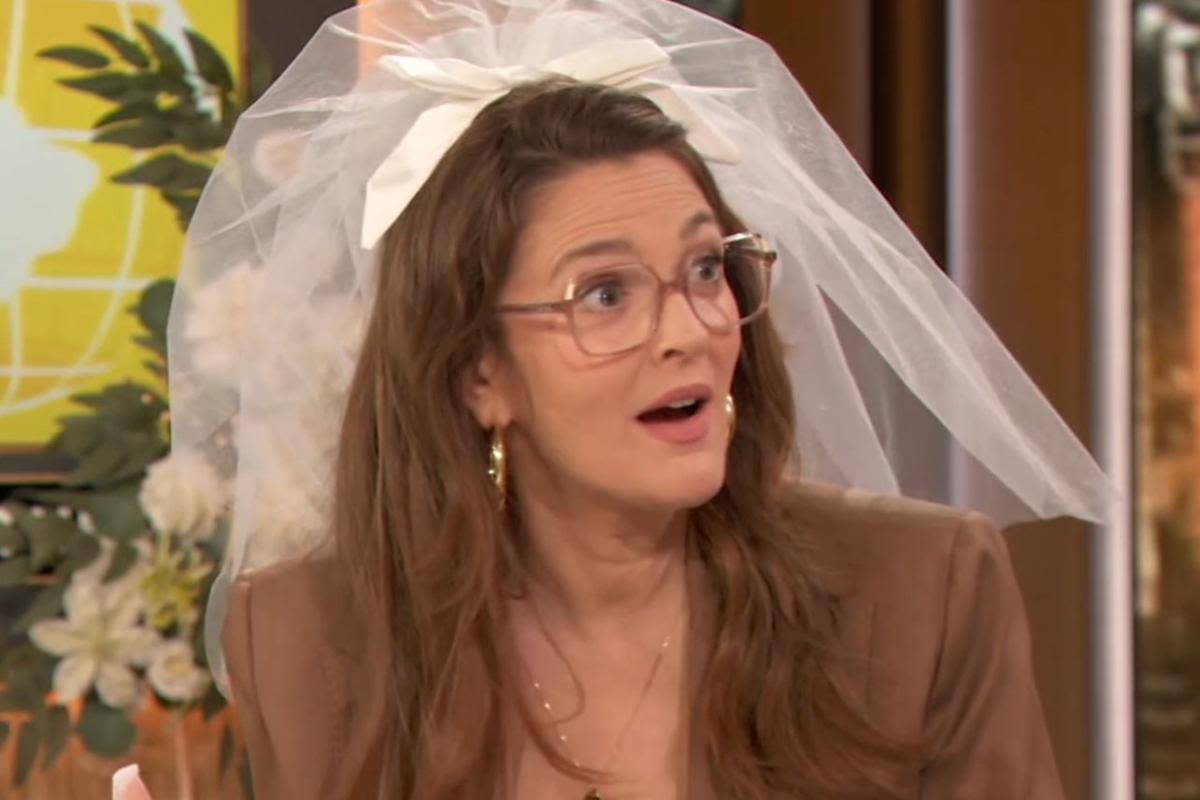 Drew Barrymore says she just learned what a "vedgie" is: "I certainly know what a camel toe is!"