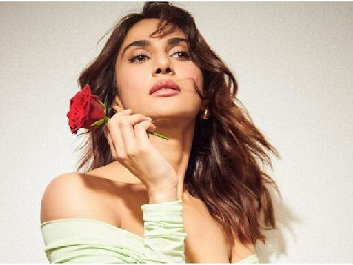 Badtameez Gill: Vaani Kapoor heads to UK for second shooting schedule; calls comedy genre ‘fun and challenging’