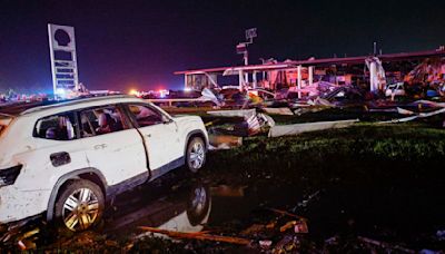 At least 15 dead in Texas, Oklahoma and Arkansas after severe weather roars across region