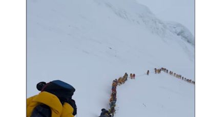Indian climber dies as ‘human traffic jam’ on Mount Everest sparks overcrowding concerns