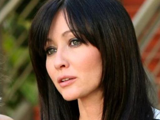 Shannen Doherty’s Beverly Hills, 90210 and Charmed co-stars, including Alyssa Milano, pay tribute