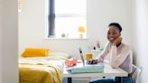 5 tips for keeping your dorm room clean