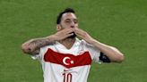 1-2. Turquía reina entre la brusquedad y se cita con Austria en octavos