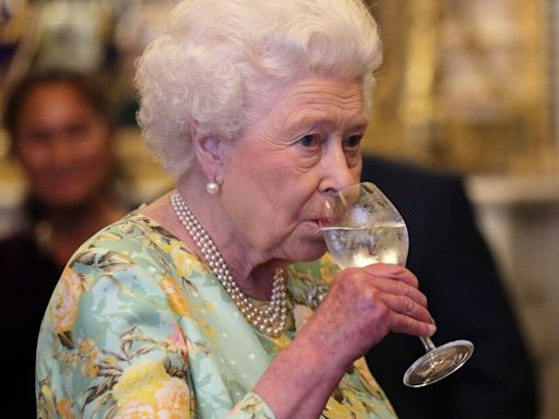 Queen Elizabeth's very boozy drink that she enjoyed before bed every night