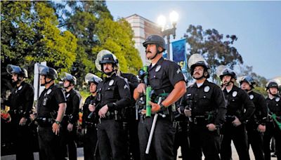 ﻿美國鎮壓學生/美大學反戰示威 逾2100人被捕