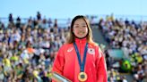 Skateboarding-Yoshizawa of Japan takes gold in women's street