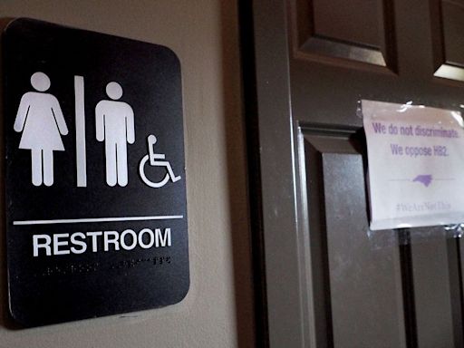 Student's viral video of trans woman in ladies' restroom spurs campus investigation, renewed debate