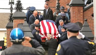 Hundreds of mourners gather at funeral for Billerica police sergeant - The Boston Globe