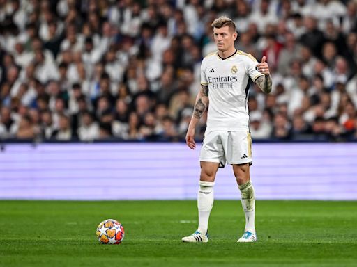 Toni Kroos sale por la chimenea