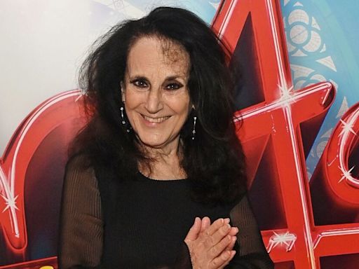 Lesley Joseph's Birds of a Feather was hit with complaints after first episode