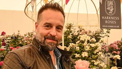 Singer Alfie Boe says speaking to his late father helped him through tough marriage breakdown