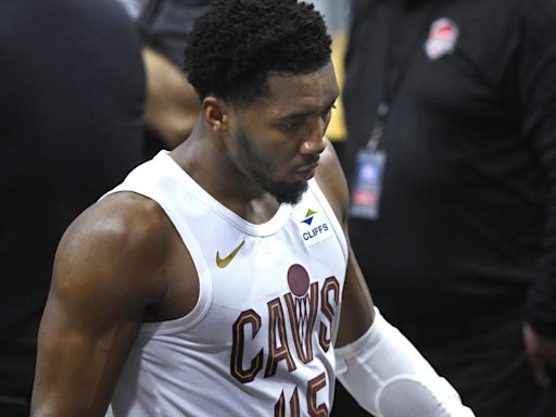 REPORT: Cavs Could Make This Tough Decision With Donovan Mitchell If He Chooses Not To Sign Extension