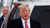 Trump bromea sobre el veredicto de agresión sexual y repite falsedades sobre elecciones