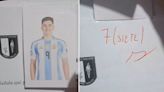 Para motivarlos, un profesor les pone nota a sus alumnos con jugadores de la Selección argentina