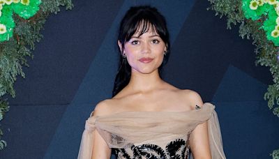 Jenna Ortega looks incredible she arrives at the Beetlejuice photocall