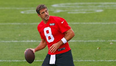 Aaron Rodgers and Jets offense impress on Day 2 of training camp: ‘They did some good things’