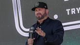 Garth Brooks explains why he chose to announce new sports-radio venture in KC