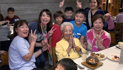 蔬食餐廳創始店母親節熄燈 大批顧客湧入.緊急加開餐桌